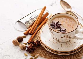 Ayurvedik Masala Çayı'nın (Masala Chai) Modern Chai Tea Latte’ye Dönüşümü